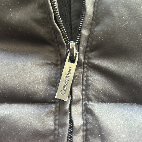 Calvin Klein Down Winter Coat - Black - XL - Great Condition!! - Picture 3 of 8